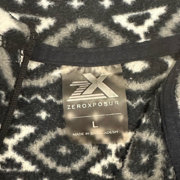 ZeroXposur Quarter Zip Pullover Geometric Sweater Size Large - Picture 7 of 10